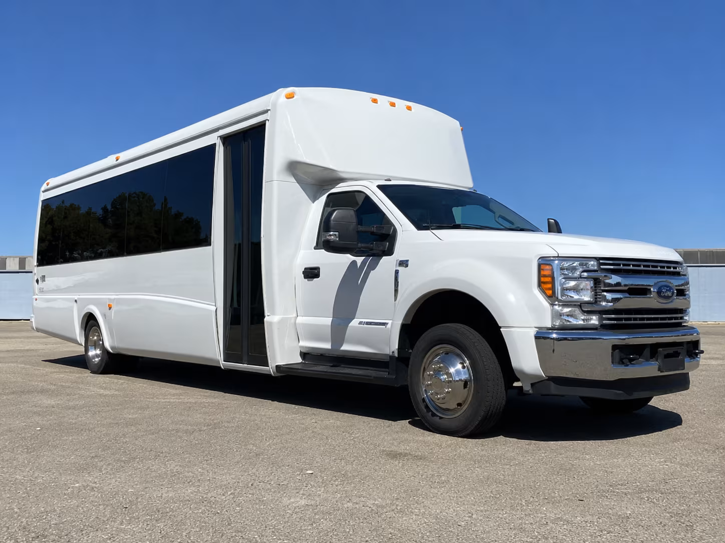 Norfolk Wedding Transportation & Shuttle Service