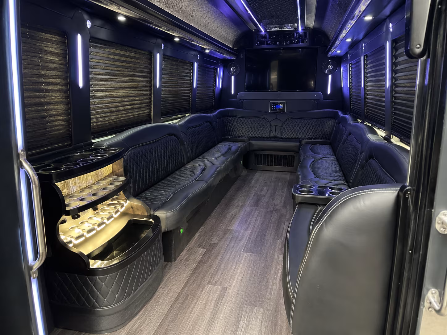 Portsmouth Homecoming & Prom Party Bus Rentals