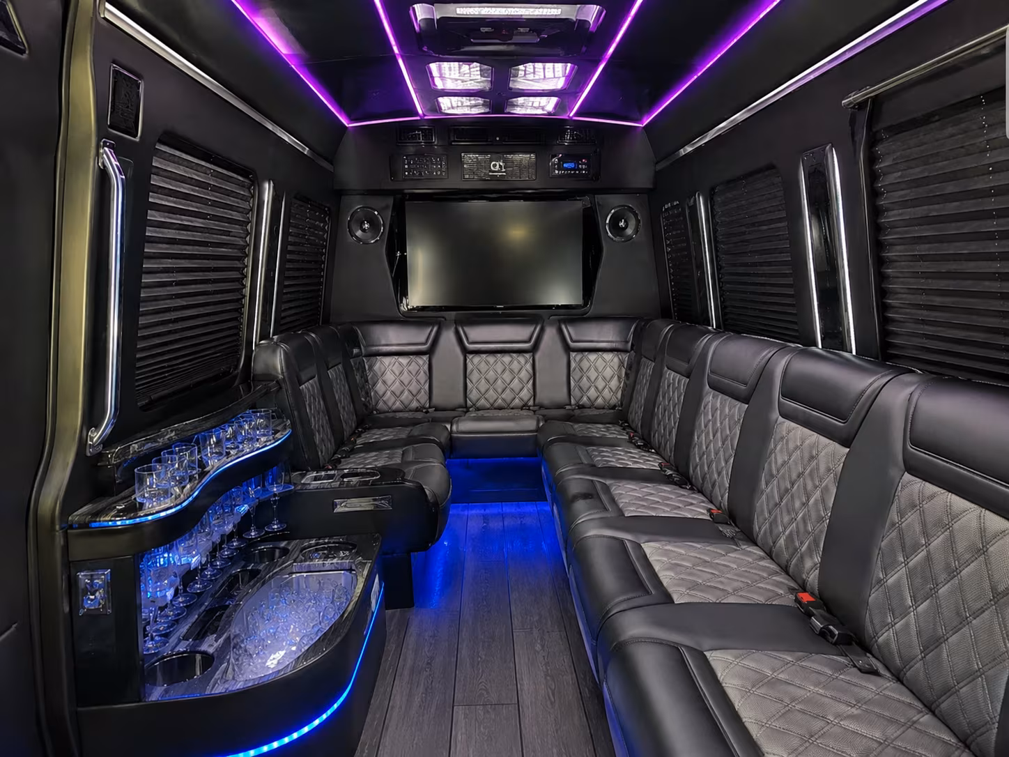 Portsmouth School Event & Field Trip Transportation