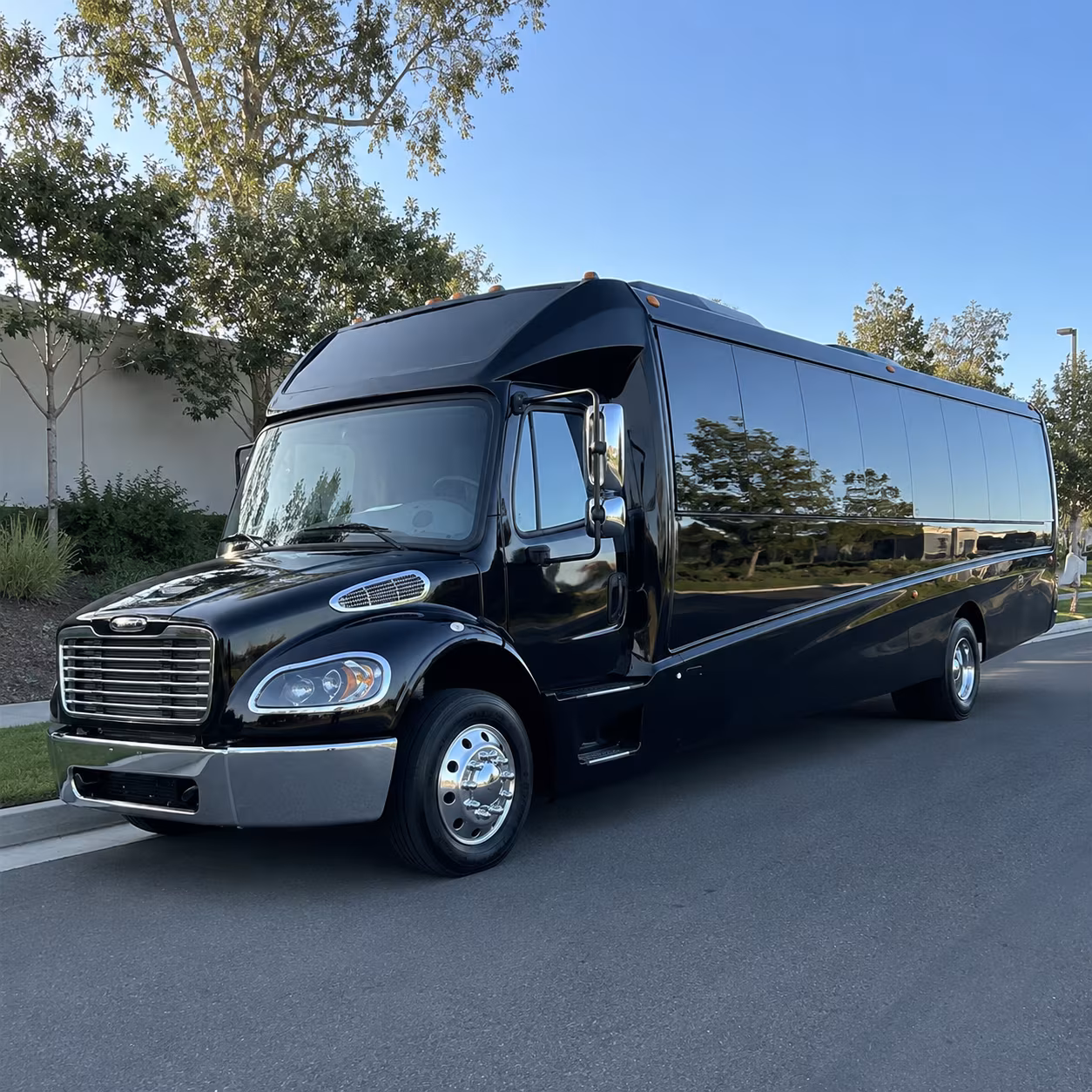 Virginia Beach Airport Shuttle & Transportation party bus exterior