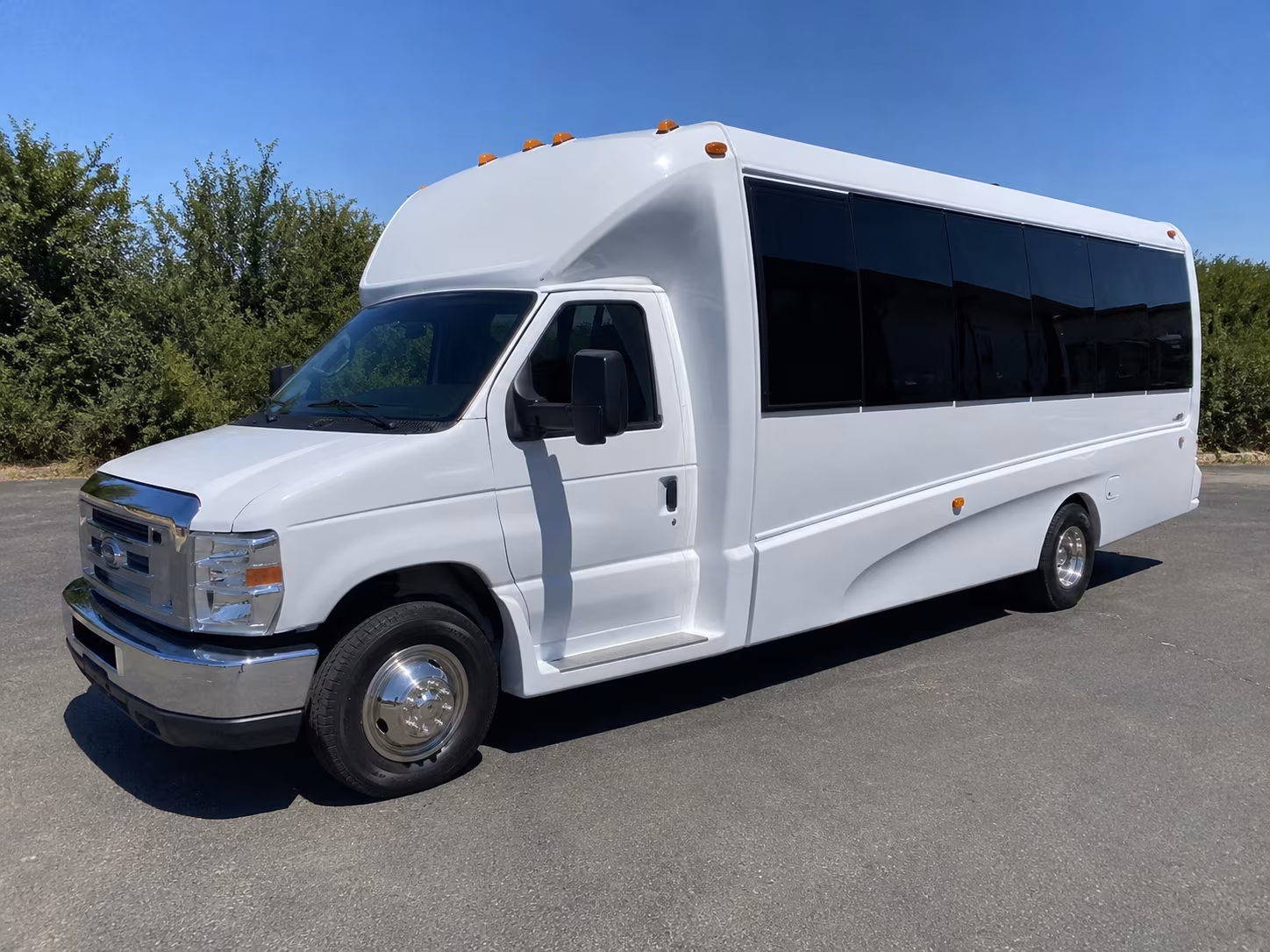 Virginia Beach Concert & Music Festival Transportation party bus exterior